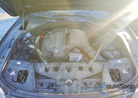 2015 BMW 740 Lxi z USA, uszkodzony, nr VIN WBAYF4C50FGS99261